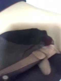 【母子乱伦】宠爱幼子的母亲，从小就培养口交和丝袜！